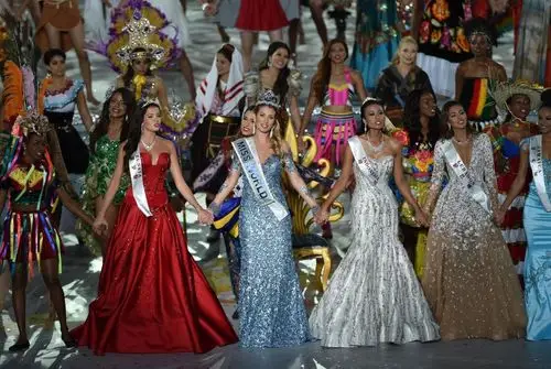 世界小姐总决赛三亚举行(组图)