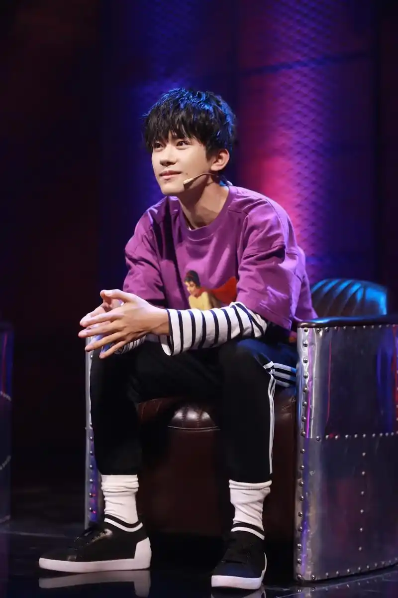 这就是街舞# 易烊千玺易燃装置战队再显优势,全能高手层层进击,《这