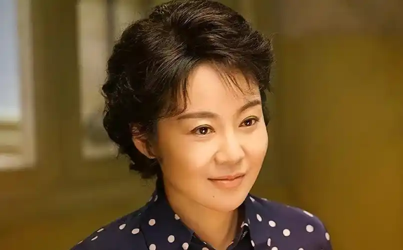 将袭,闫妮首次扮演外婆,姚晨王珞丹实力作配_角色_电视剧_挑战