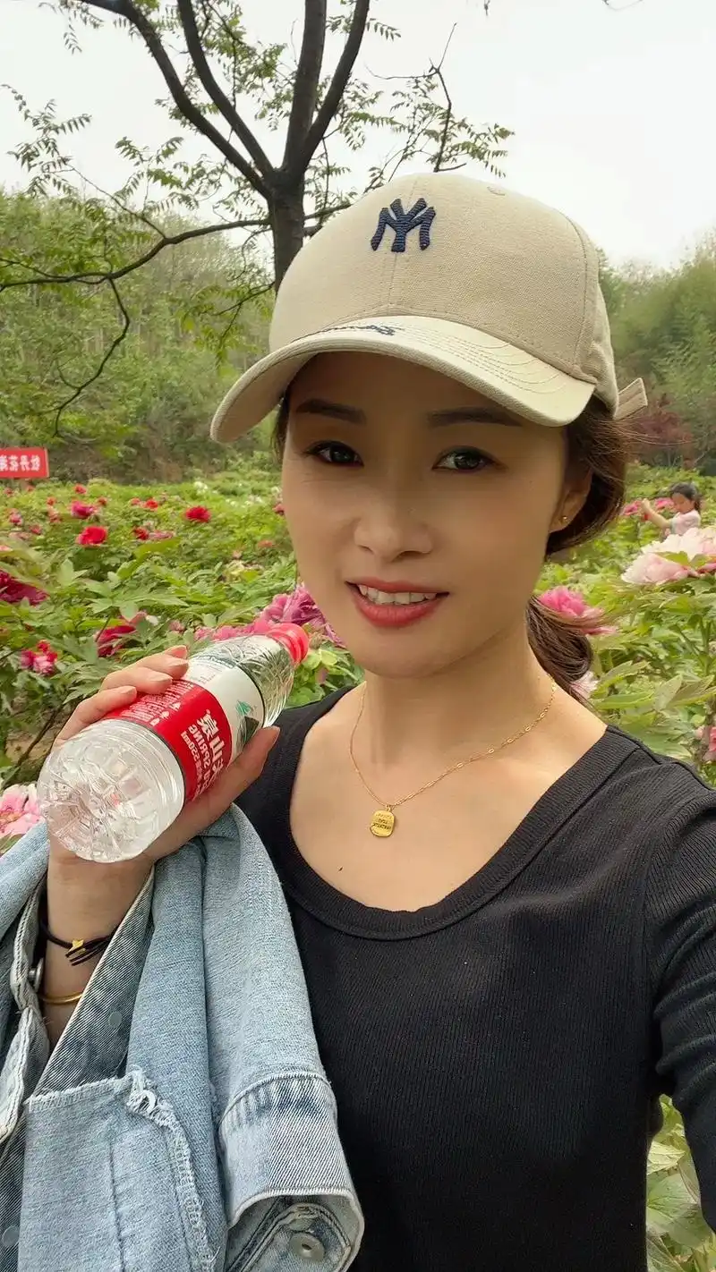 婚后的你:老公待你好吗?孩子乖吗?你变了吗?还爱笑吗?走路还 - 抖音