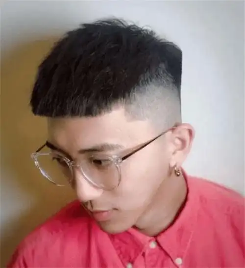 两边铲的最帅气发型,提高颜值的必备短发发型