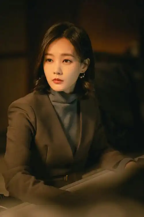 狂飙短发孟钰上线##李一桐狂飙短发剧照