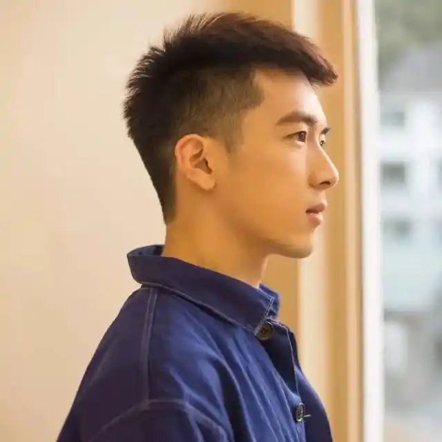 男生还在剪"寸头"?这几款发型青春帅气,最适合夏天剪