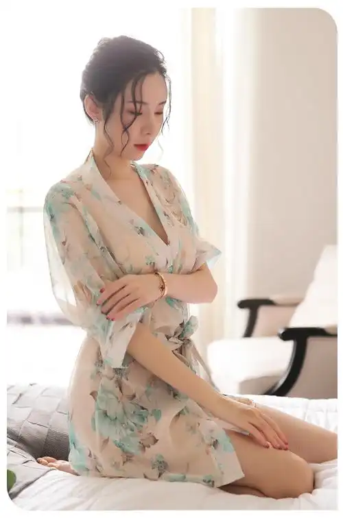 性感睡衣女透明睡袍情趣内衣诱惑火辣薄款开衫碎花雪纺睡裙家居服