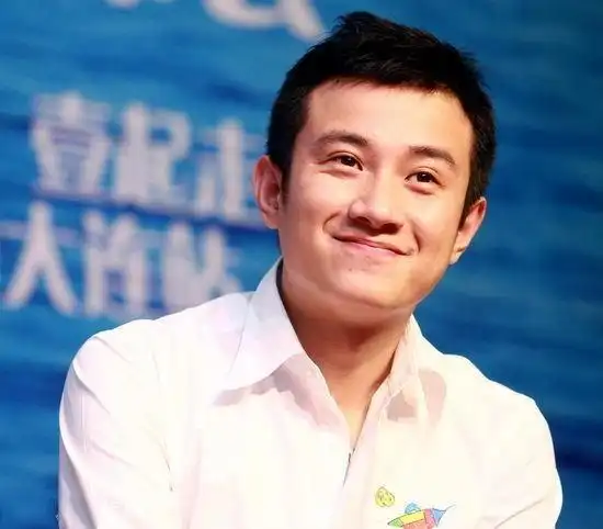 不同时期的文章 不同的帅气造型