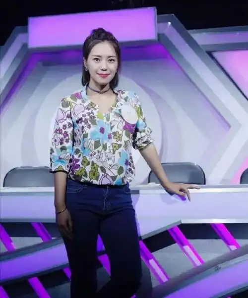 她是刀郎爱徒,凭歌唱实力连续五年上春晚,却上了个寂寞?