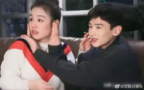 白敬亭有多喜欢马思纯的肉脸