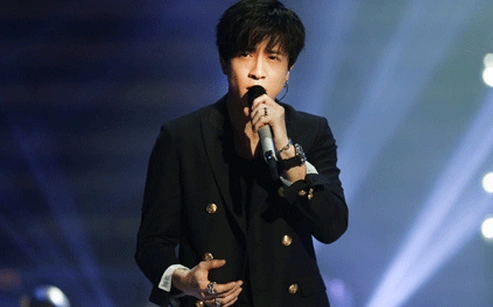 蒙面唱将2薛之谦实力打脸应采儿应采儿还带小小春支持薛之谦