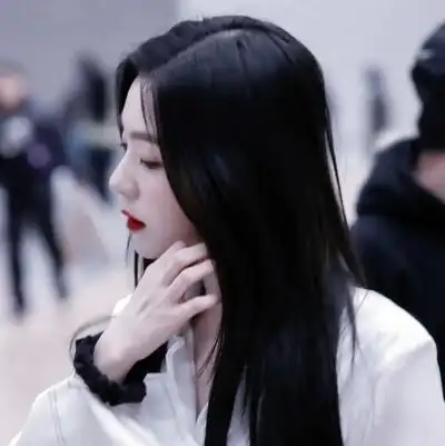 裴珠泫头像黑色