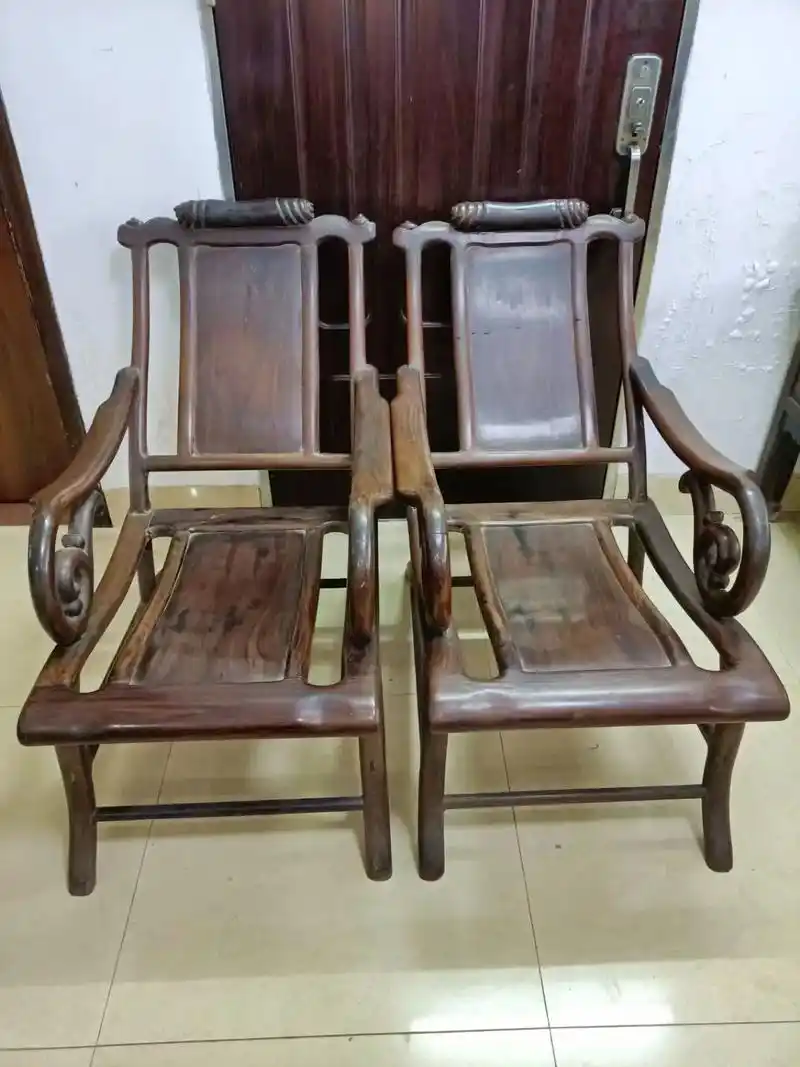 清时期老酸枝木(红木)躺椅一对,原装原味,扎实皮壳靓,精品收 - 抖音