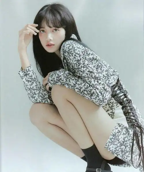 原创人间芭比lisa身材性感甜美专业能力强超高水准火力四射