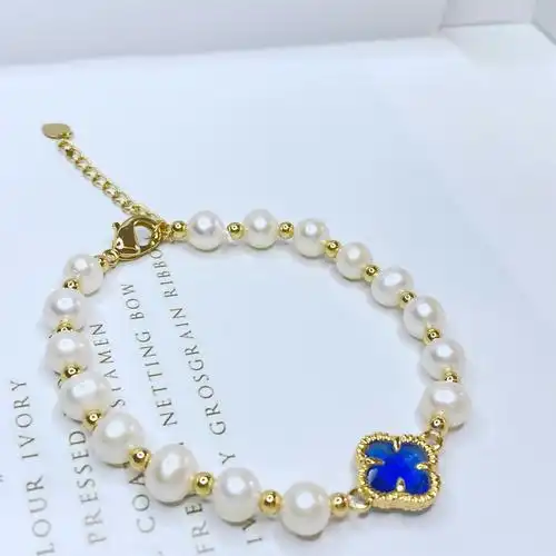 巴洛克珍珠四叶草手链复古绿色串珠ins小众设计手链