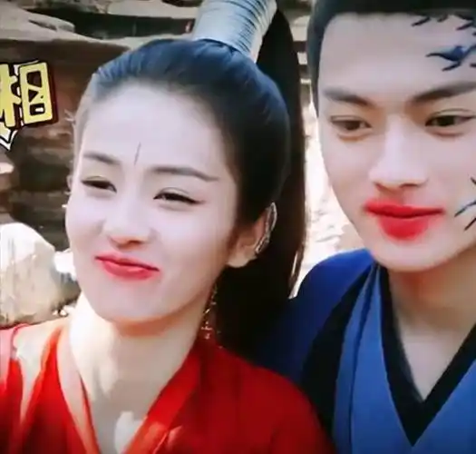 于正否认许凯白鹿在一起过,网友扒两人互动画面,分手原因疑曝光_恋情