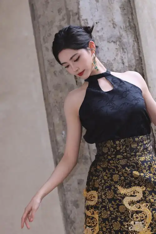 许佳琪的秀场日记