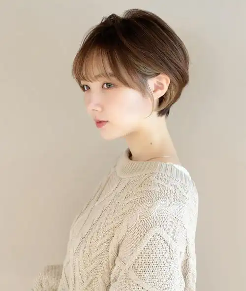 30岁左右的女性适合这种精致短发