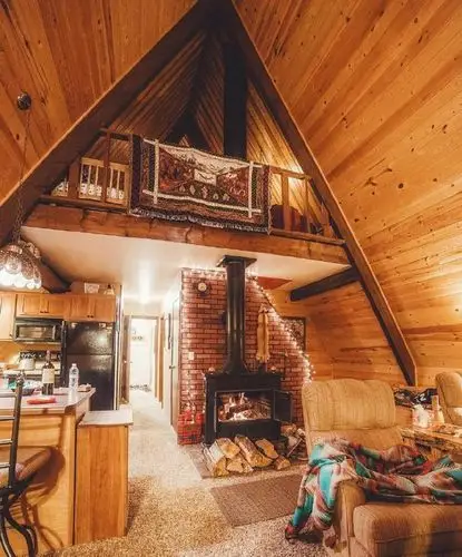 给我一间这样的小木屋,我能整个冬天不出门