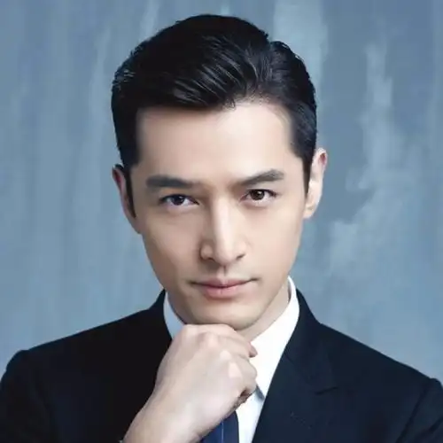 因为这个"背头"造型,我终于把女神给撩到了