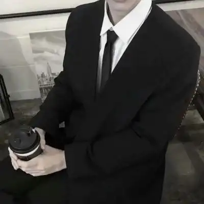 成熟霸气有男人味头像 半身西装无头头像 - 男生头像 - 潮人个性网