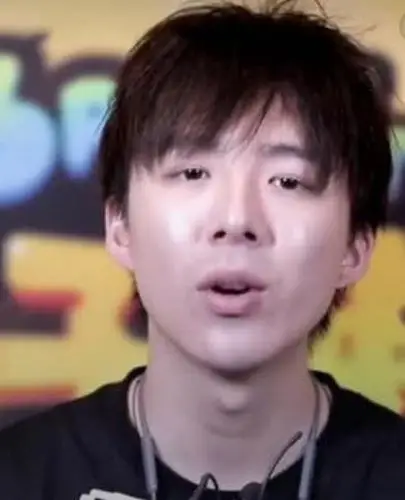 网红的素颜照,一个比一个丑,网友:刘宇宁真的是丑的要命!