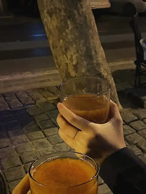 01数不清第几次来路边喝酒,从昨天喝到今天,从冷飕飕的无名热酒到