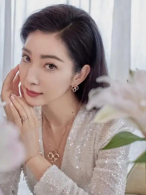 周大福青春88系列新品发布会##李冰冰周大福珠宝集团代言人