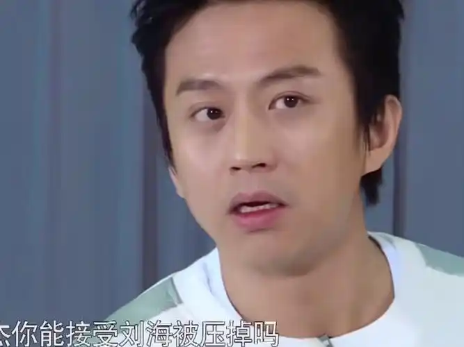 当林俊杰失去刘海你们还能认出这是jj吗?