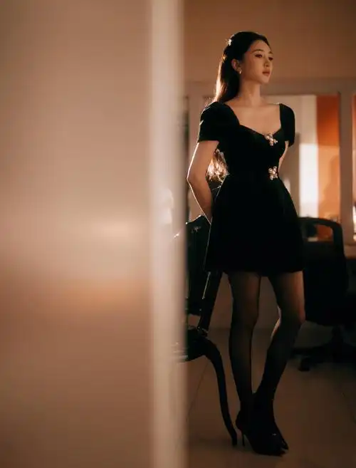 江疏影的黑丝美腿真的好绝#江疏影目前单身