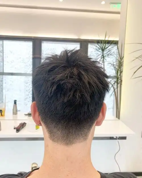 男生后脑勺发型图片