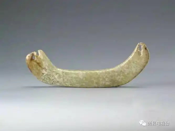 金寨文化遗址,位于庄里乡金寨村南,相传为"玉石塘"的地方.