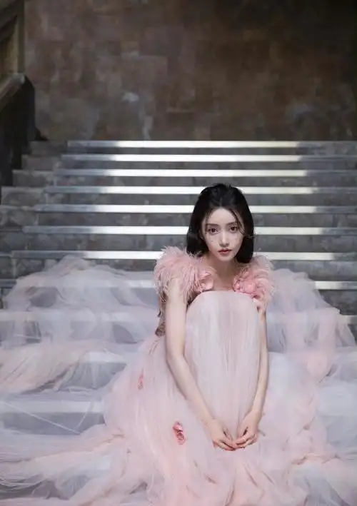 gq人物盛典 姜贞羽 创3