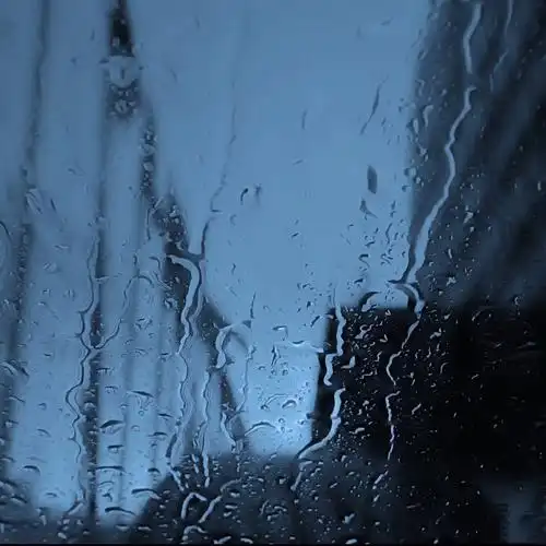 下雨的窗户动态壁纸