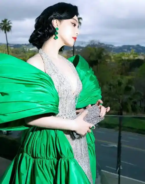 范冰冰这次彻底惊艳海外!