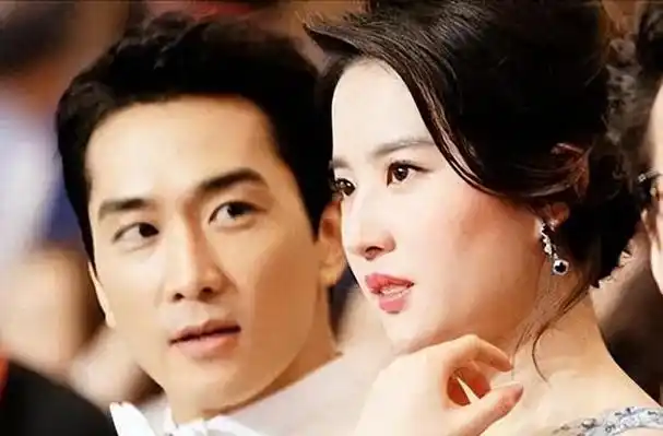 宋承宪是那位被亿万男生关注,并且唯一一个曾被刘亦菲公开宣布为男友