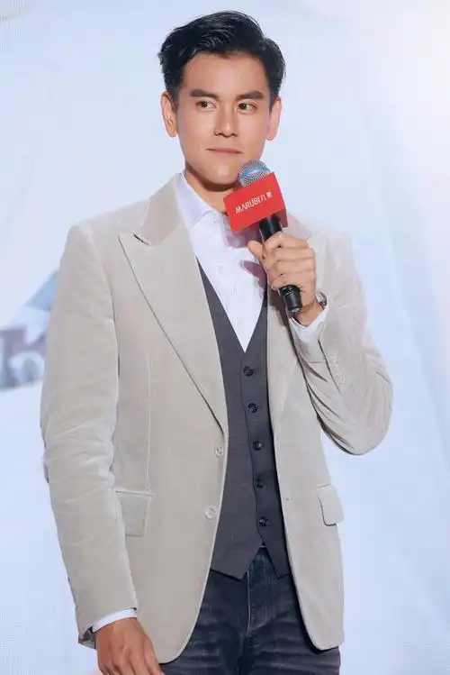 你们的男朋友彭于晏帅气强壮自律一众小鲜肉的楷模