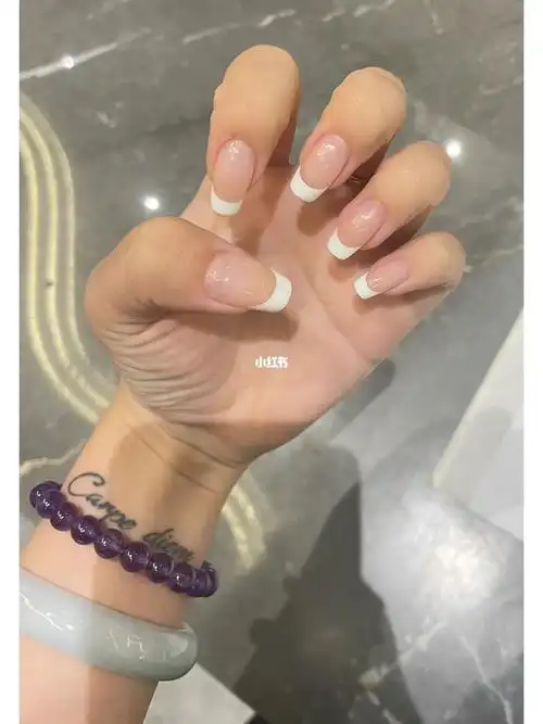 白色法式美甲超干净