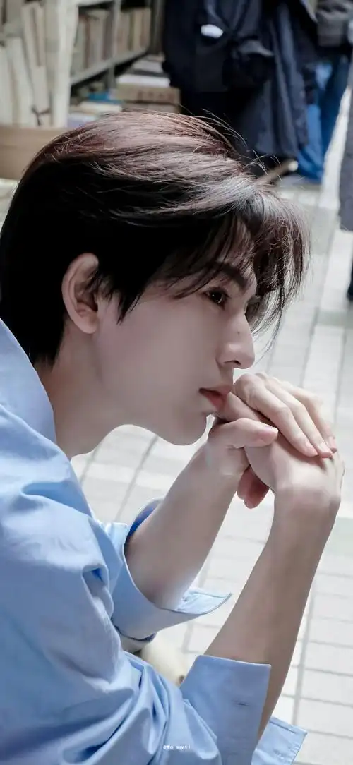 咕咕星闻##张凌赫当过老师