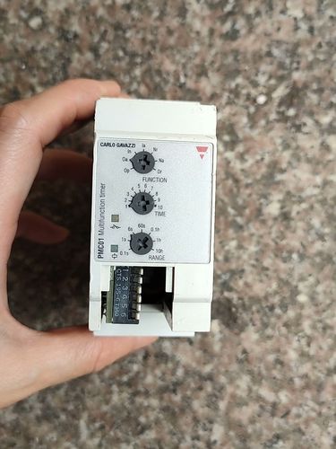 瑞士佳乐速度继电器pmc01d230,正品拆机,实物如图所示需询价