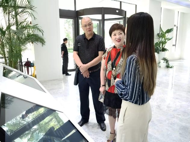 著名表演艺术家顾竹君,陈健夫妇探访华夏源 | 活动