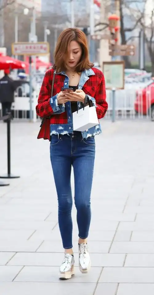 2019年的路人女神,图几最美?图一吗?