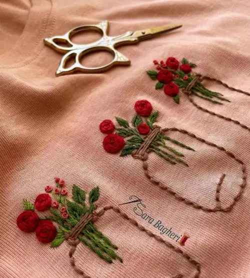 绣花破洞牛仔裤欣赏