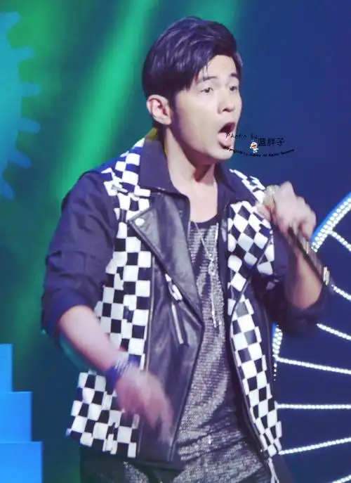 2015周杰伦咪咕音乐深圳见面会_图片_视频集锦-爱豆app