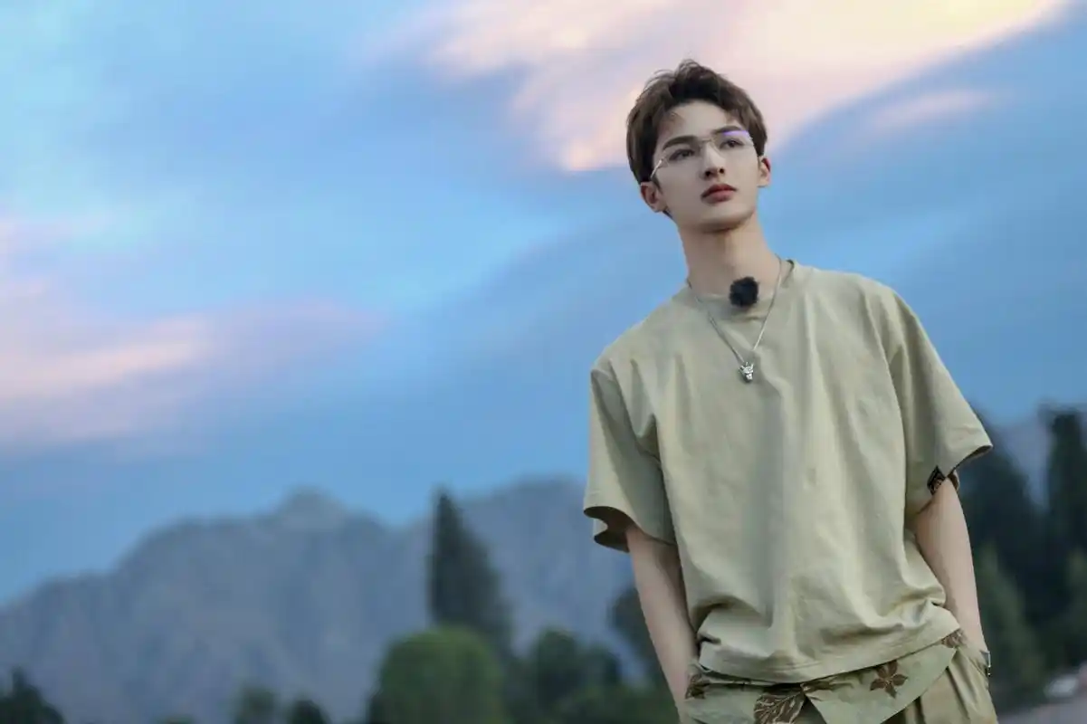 迷路少年朱正廷