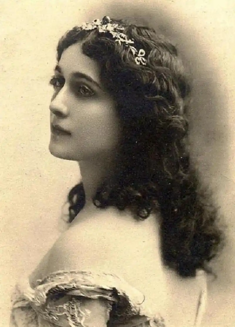 19世纪的老照片,被上帝眷顾的美女