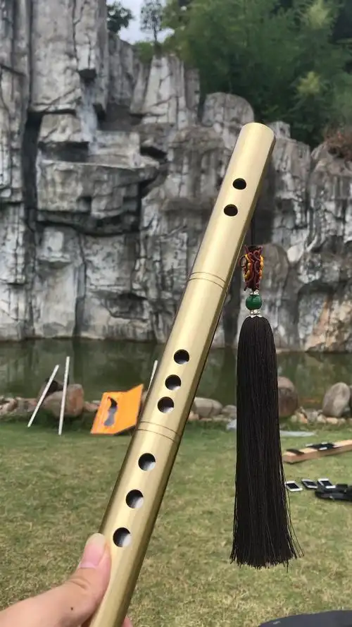 笛子剑,能吹响中间还是带剑的