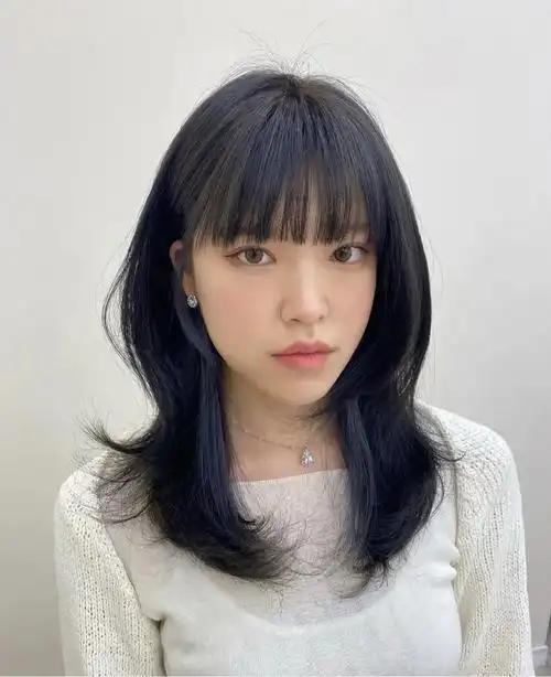 高层次齐刘海乖巧酷帅知性随时切换