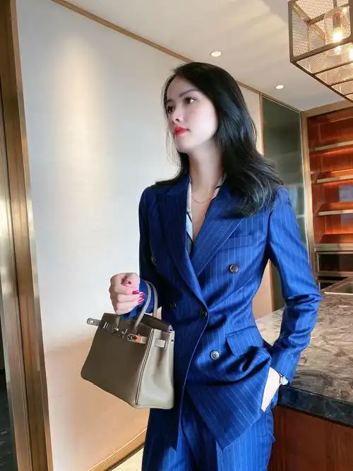 秋冬新款进口藏蓝白条羊毛绒面修身西装套装女