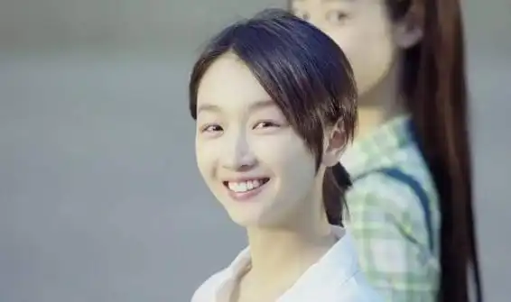 1.29岁是周冬雨今年的年龄.