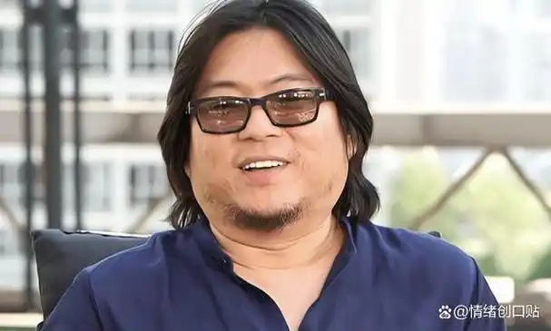 高晓松这是怎么了瘦到脱相有了尖下巴身体状况令人担忧