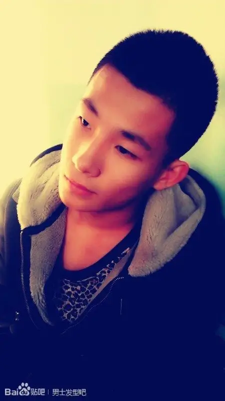 狼奔发型是什么样子的?