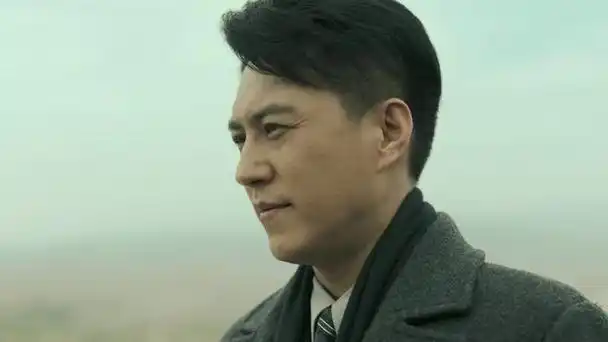 谍战剧《无间》首播引热议!靳东让观众入坑,观众:他太会演戏了